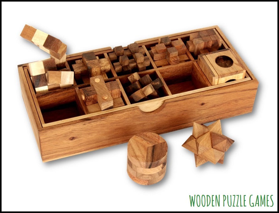 Set of 10 Puzzles in a wooden Box
